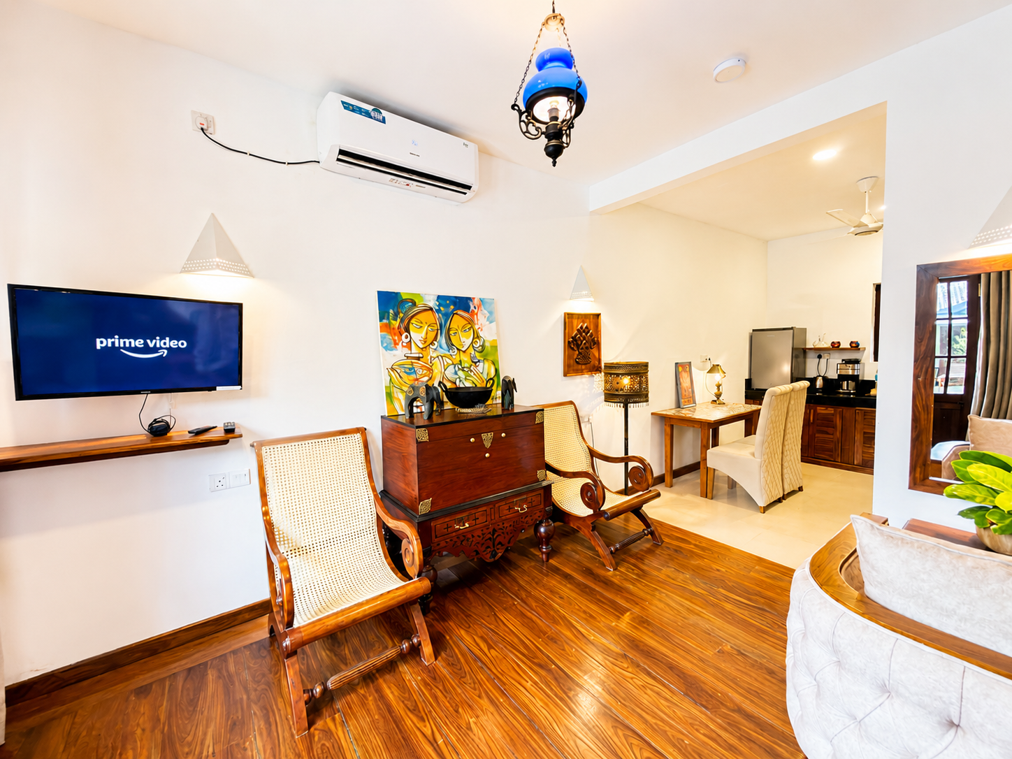 Superior Apartment image 3